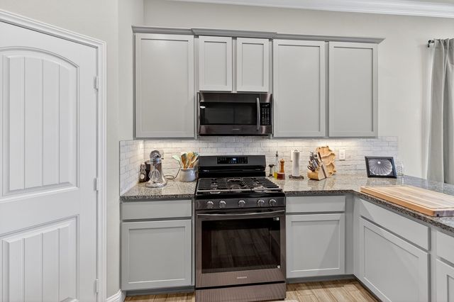 6801 Baron Dr, Midland, TX 79705