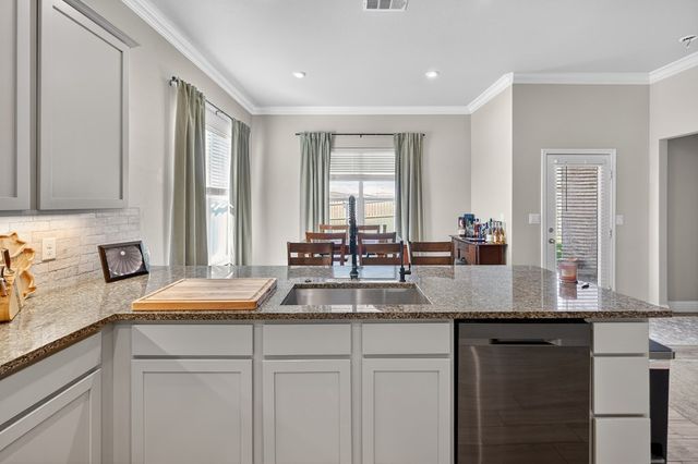 6801 Baron Dr, Midland, TX 79705