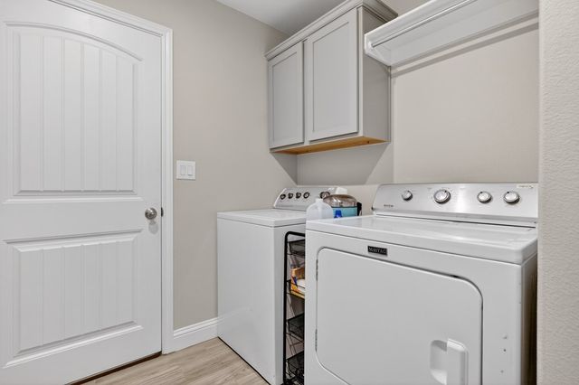 6801 Baron Dr, Midland, TX 79705