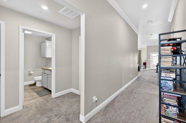 6801 Baron Dr, Midland, TX 79705