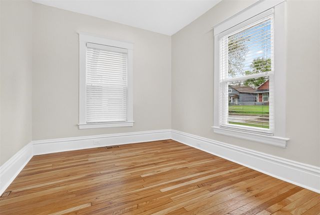 842 Hall Street, Grand Rapids, MI 49507