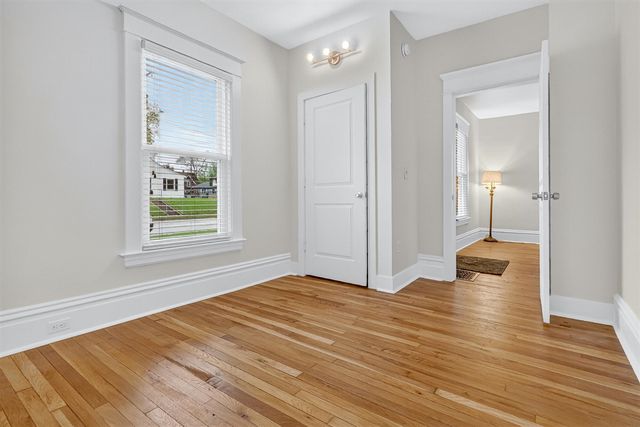 842 Hall Street, Grand Rapids, MI 49507