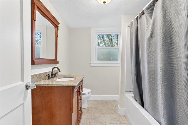 842 Hall Street, Grand Rapids, MI 49507