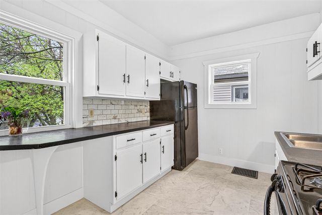 842 Hall Street, Grand Rapids, MI 49507