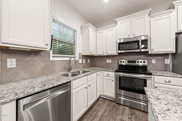 3536 Coupure Way, Fayetteville, NC 28312