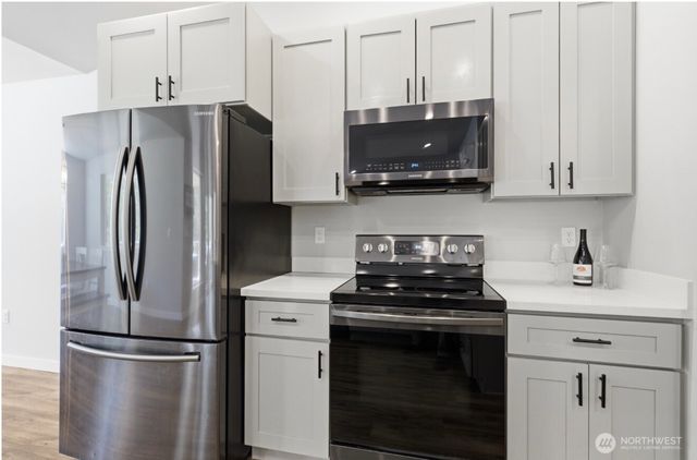 32503 Webster Road E, Eatonville, WA 98328