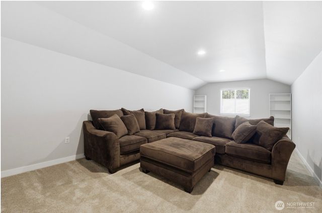 32503 Webster Road E, Eatonville, WA 98328