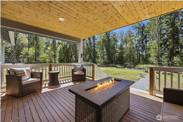 32503 Webster Road E, Eatonville, WA 98328