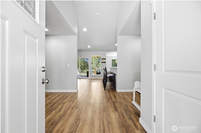 32503 Webster Road E, Eatonville, WA 98328