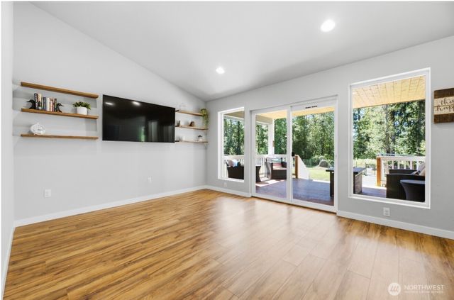 32503 Webster Road E, Eatonville, WA 98328