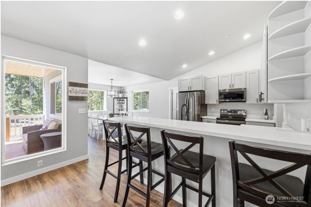32503 Webster Road E, Eatonville, WA 98328