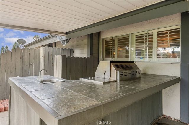 6168 Avenue Juan Diaz, Riverside, CA 92509