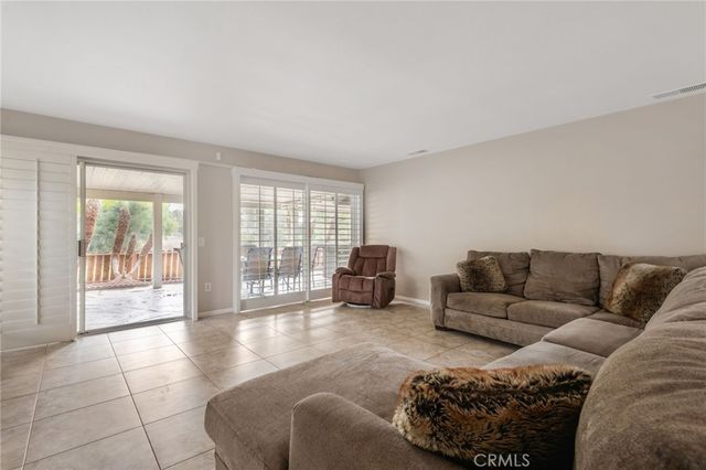 6168 Avenue Juan Diaz, Riverside, CA 92509