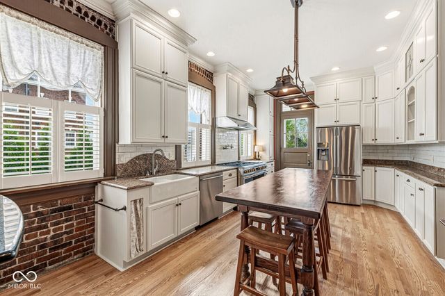 5710 Lawton Loop West Drive, Indianapolis, IN 46216