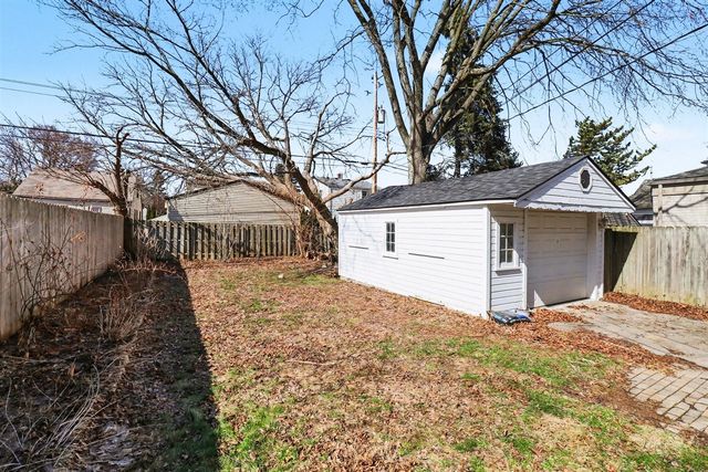 1020 Mclean Avenue, Royal Oak, MI 48067