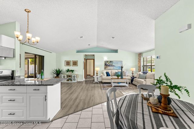 507 Vin Rose Circle SE, Palm Bay, FL 32909