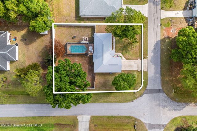 507 Vin Rose Circle SE, Palm Bay, FL 32909