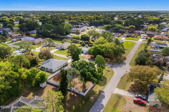 507 Vin Rose Circle SE, Palm Bay, FL 32909