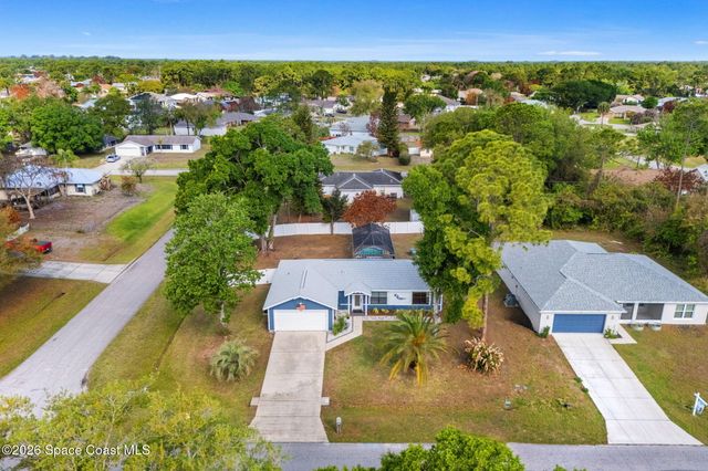 507 Vin Rose Circle SE, Palm Bay, FL 32909