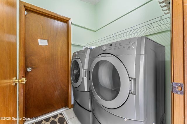 507 Vin Rose Circle SE, Palm Bay, FL 32909