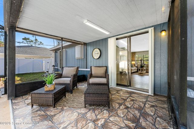 507 Vin Rose Circle SE, Palm Bay, FL 32909