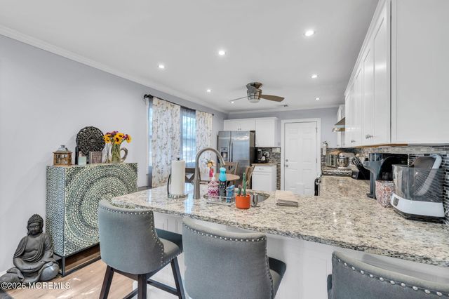 77 Lighthouse Drive, Manahawkin, NJ 08050