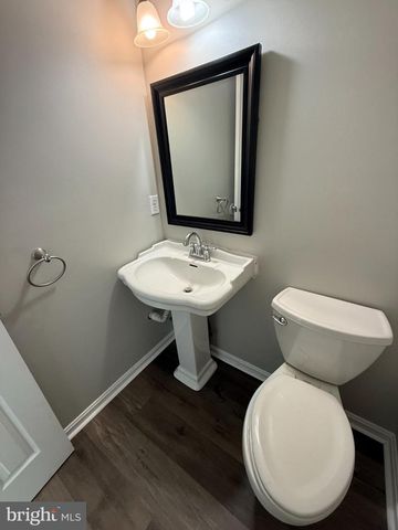 46748 WOODMINT TER, Sterling, VA 20164