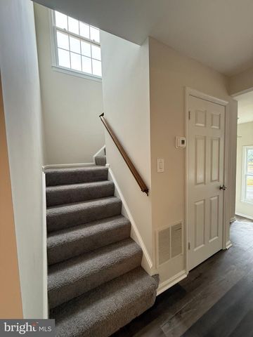 46748 WOODMINT TER, Sterling, VA 20164