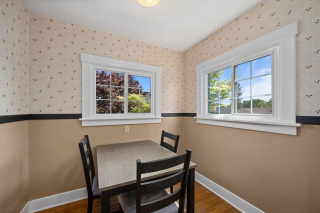 3408 N Lidgerwood St, Spokane, WA 99207