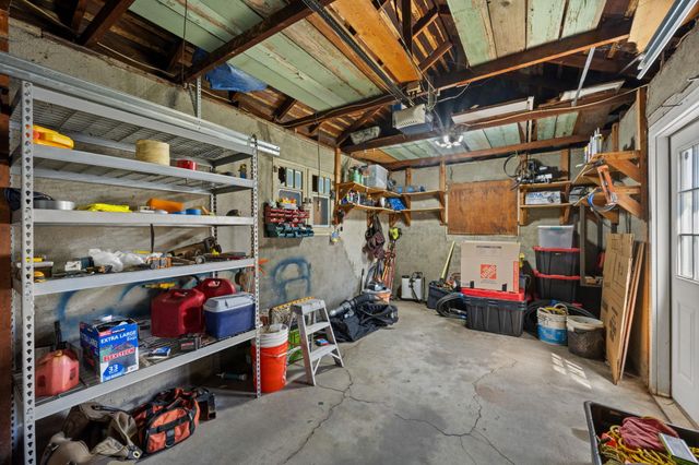 3408 N Lidgerwood St, Spokane, WA 99207