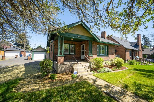 3408 N Lidgerwood St, Spokane, WA 99207