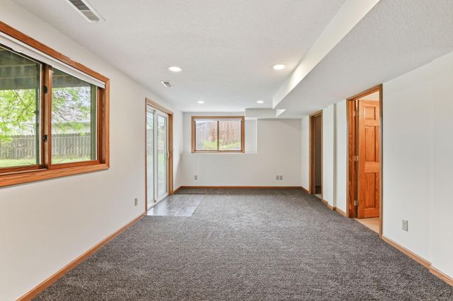435 Birch Avenue NW, Saint Michael, MN 55376