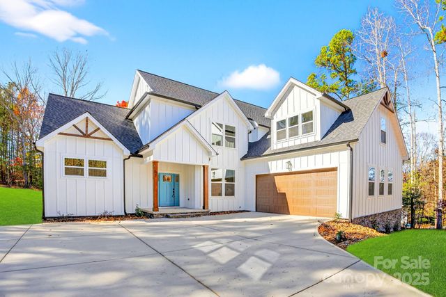 51 Windsor Drive, Taylorsville, NC 28681