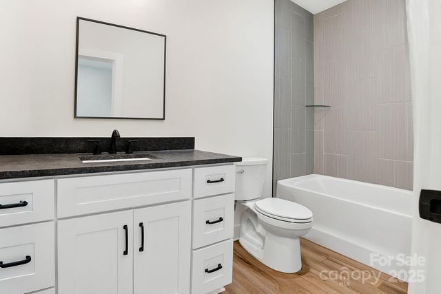 51 Windsor Drive, Taylorsville, NC 28681