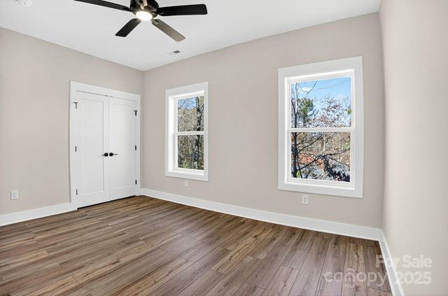 51 Windsor Drive, Taylorsville, NC 28681