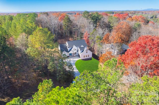 51 Windsor Drive, Taylorsville, NC 28681