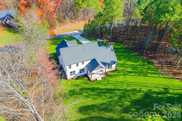 51 Windsor Drive, Taylorsville, NC 28681