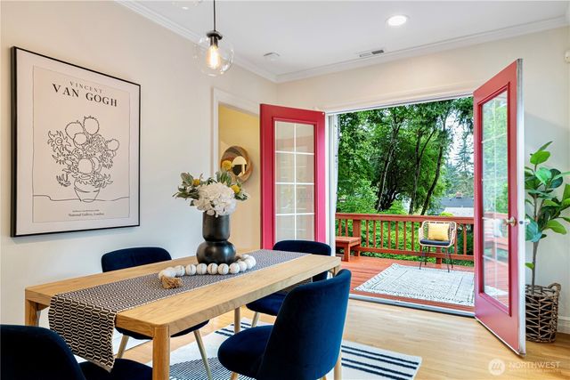 1528 NE 97th St, Seattle, WA 98115