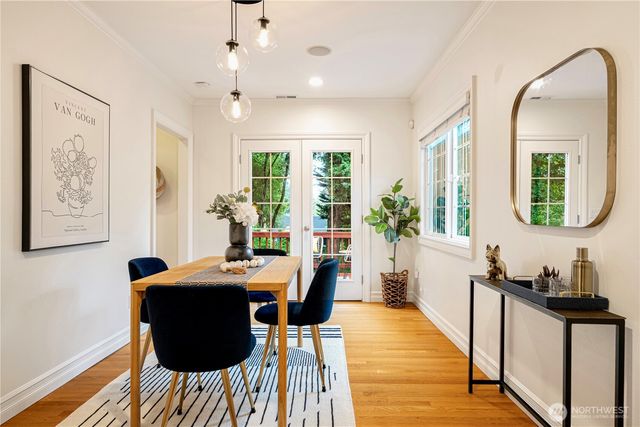 1528 NE 97th St, Seattle, WA 98115