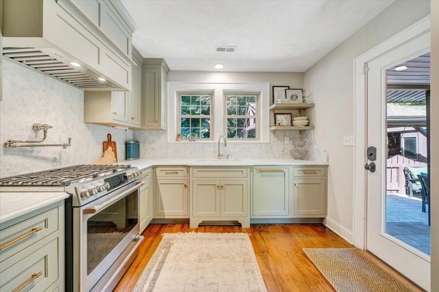 3157 Woodlawn AVE SW, Roanoke, VA 24015