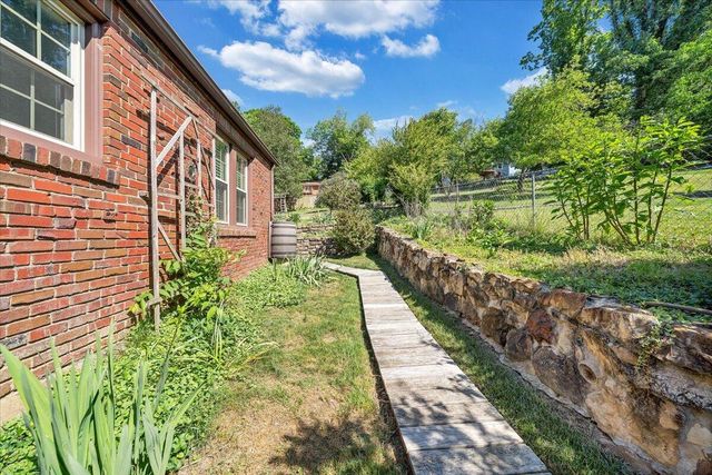 3157 Woodlawn AVE SW, Roanoke, VA 24015