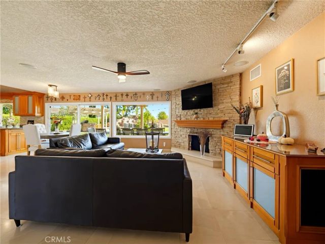 5142 Paseo Rico, Yorba Linda, CA 92887