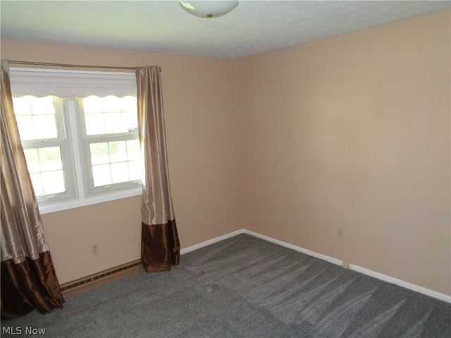 6105 Parknoll Street SW, Massillon, OH 44646