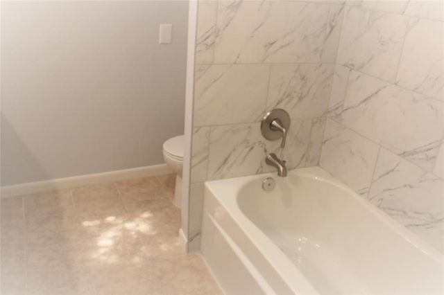 12625 Memorial Drive 127, Houston, TX 77024