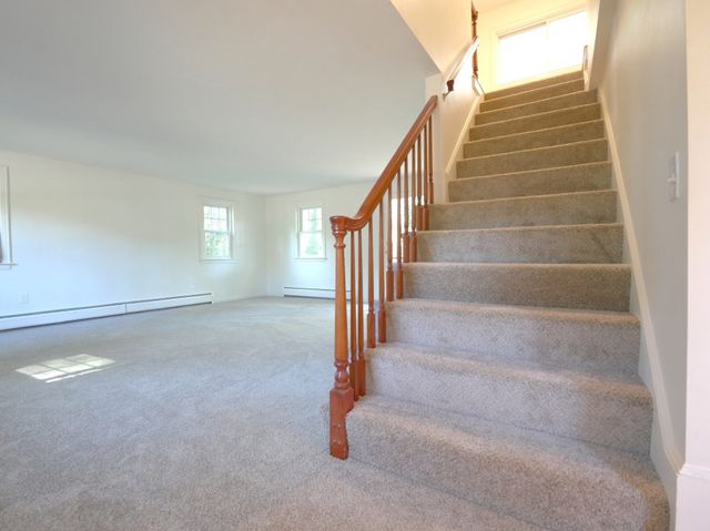 14 Packard St, Plymouth, MA 02360