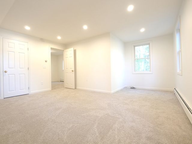 14 Packard St, Plymouth, MA 02360