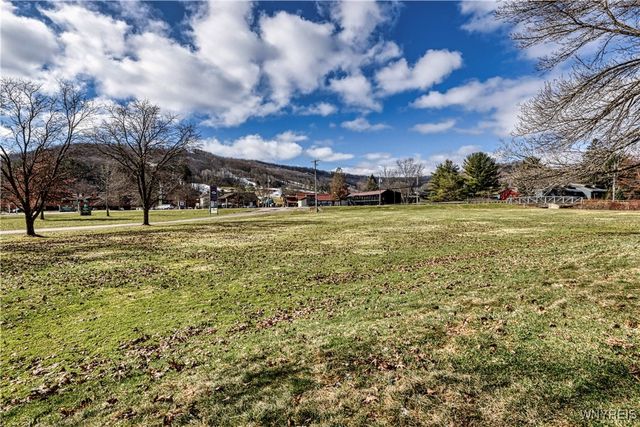 204 Wildflower, Ellicottville, NY 14731