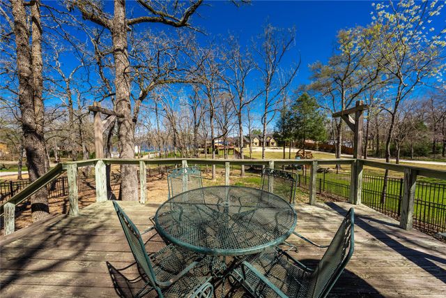132 Mamie Drive, Malakoff, TX 75148