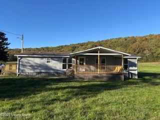 91 Broughton Ln, Pleasureville, KY 40057