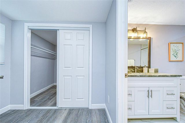 7235 15TH STREET N, St Petersburg, FL 33702